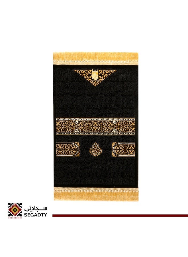 سجادتي مجموعة هدايا رمضان باكج مكة 5 سجادات صلاة فاخرة بتصاميم أنيقة مستوحاة من جمالية الكعبة الشريفة والتراث الإسلامي الأصيل، سماكة 4 ملِ - Image 4